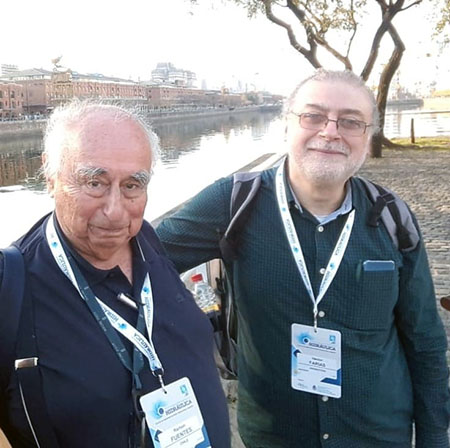 el profesor Ramón Fuentes Aguilar y el profesor Héctor Daniel Farias en Buenos Aires en 2018, durante el Congreso Latinoamericano de Hidráulica.