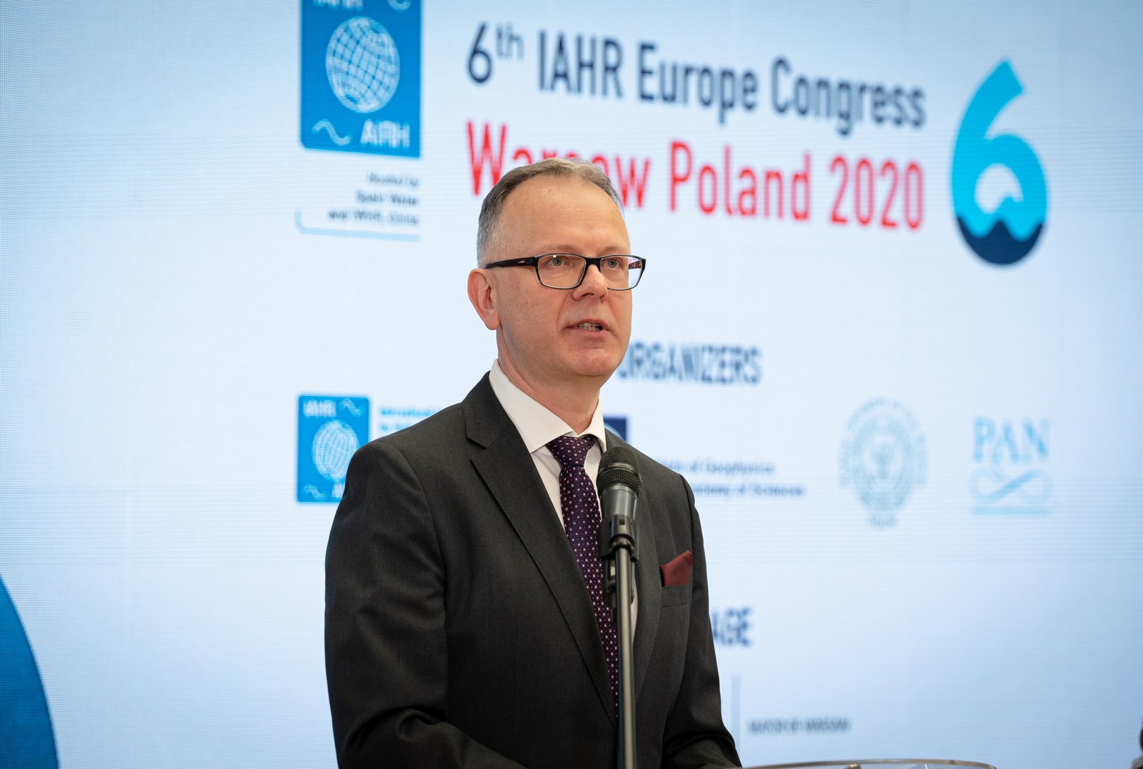 Pawel Rowinski during the 6th IAHR Europe Congress